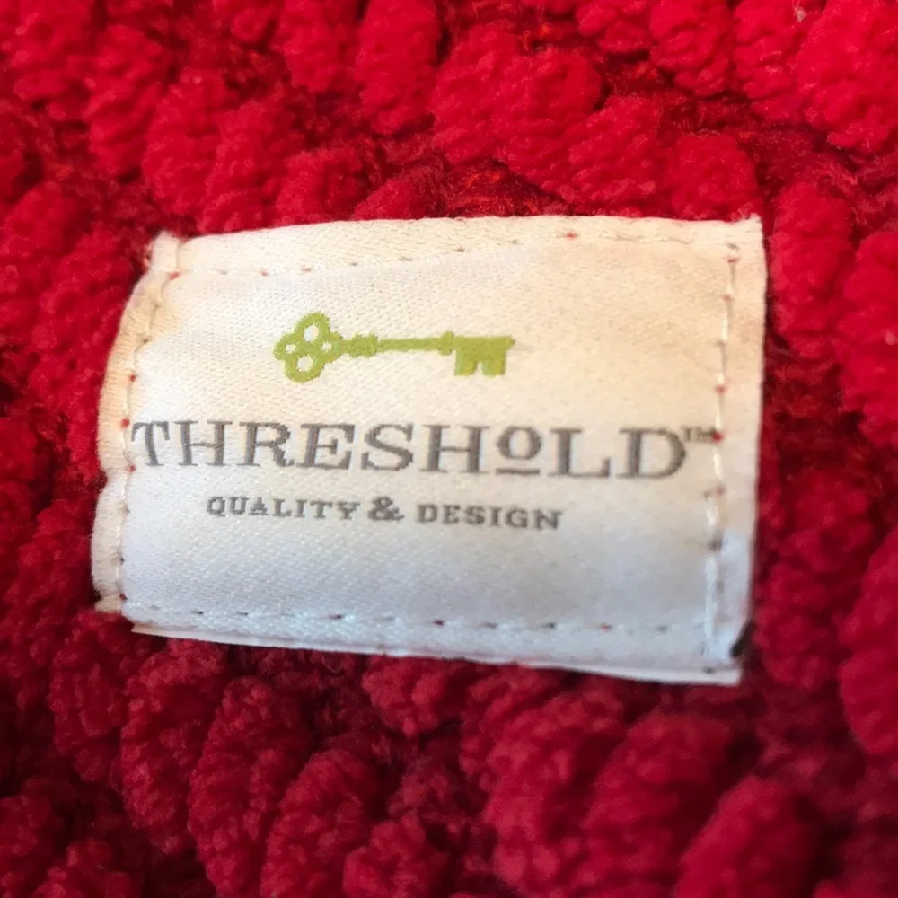 Threshold throw